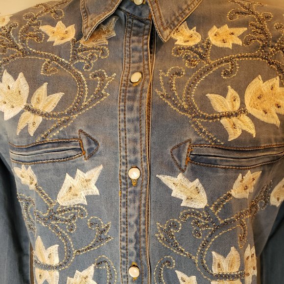 Vintage Collection Cowgirl Denim Button Down Shirt - Picture 3 of 7